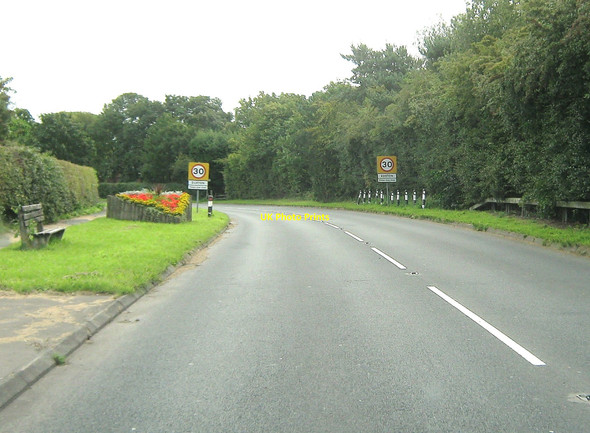 Photo 6"x4" 30 mile per hour speed limit on Runshaw Lane Runshaw Moor c2010