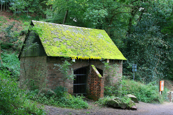 Photo 6"x4" Inconveniences at the foot of The Wrekin Cluddley c2010