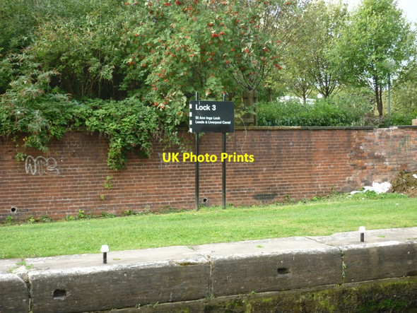 Photo 6"x4" Walking along the Leeds to Liverpool Canal #20 Leeds\/SE3034 c2010
