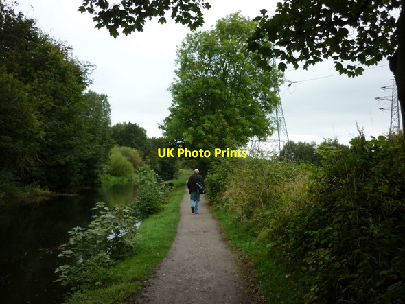 Photo 6"x4" Walking along the Leeds to Liverpool Canal #49 Upper Armley c2010