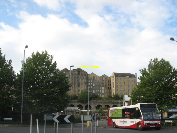 Photo 6"x4" Bradford Free City Bus Bradford\/SE1632 c2010