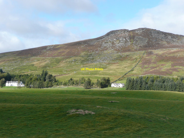 Photo 6"x4" Lochan Lodge and Lochan Cottages Amulree c2010