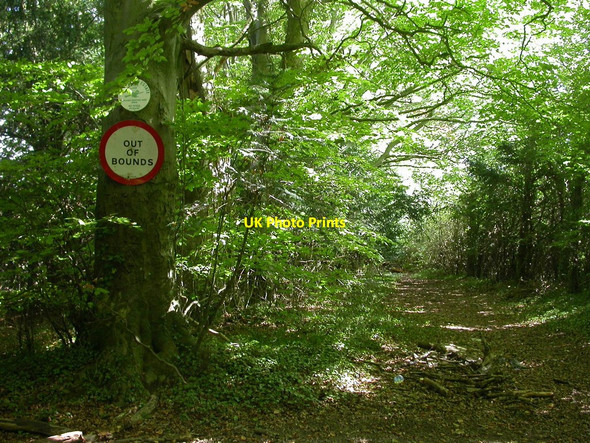 Photo 6"x4" Shipton Bellinger, warning sign Shipton Bellinger c2010