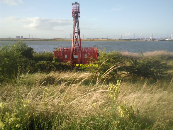 Photo 6"x4" Cross Ness Light Thamesmead c2010