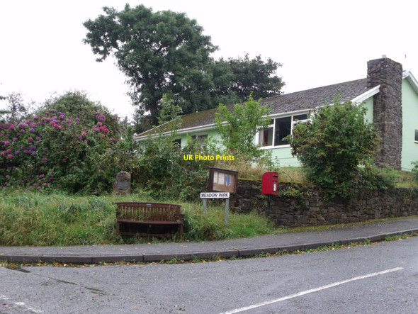 Photo 6"x4" Postbox and seat on corner of Meadow Park, Treffgarne, Pembrokeshire Treffgarne\/SM9523 c2010