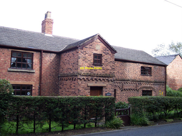 Photo 6"x4" Fancy brickwork on Websters Farm House Skelmersdale c2010
