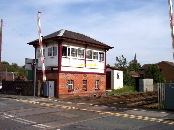 Photo 6"x4" Parbold signal box and level crossing Newburgh\/SD4810 c2010