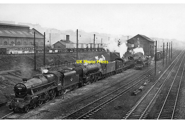 Photo 6"x4" Balornock (St Rollox) Locomotive Depot: engines queueing at the coaling plant Balornock c1961