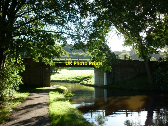 Photo 6"x4" Walking along the Leeds to Liverpool Canal #240 Silsden c2010