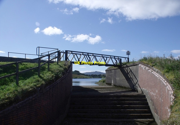 Photo 6"x4" Buckieburn Reservoir spillway Craigengelt c2010