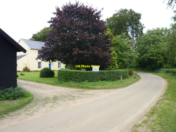 Photo 6"x4" Nice place for B&B Attleborough\/TM0495 c2010