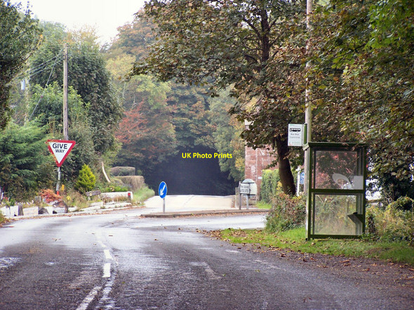 Photo 6"x4" Bus shelter Tongland c2010