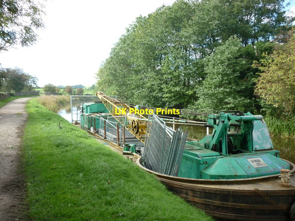 Photo 6"x4" Walking along the Leeds to Liverpool Canal #408 Gargrave c2010