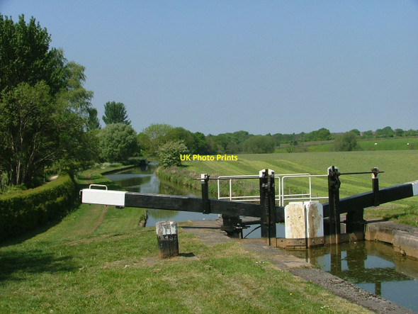 Photo 6"x4" Lock 64 Trent & Mersey Canal Hassall Green Sandbach c2010