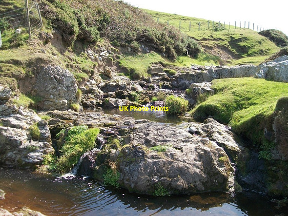 Photo 6"x4" Afon Amwlch above Porth Ysglaig Rhos-y-llan c2010