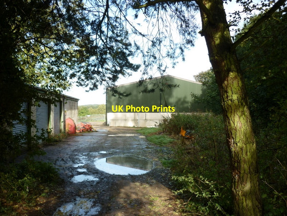 Photo 6"x4" Passing a farm on the left Eccup c2010