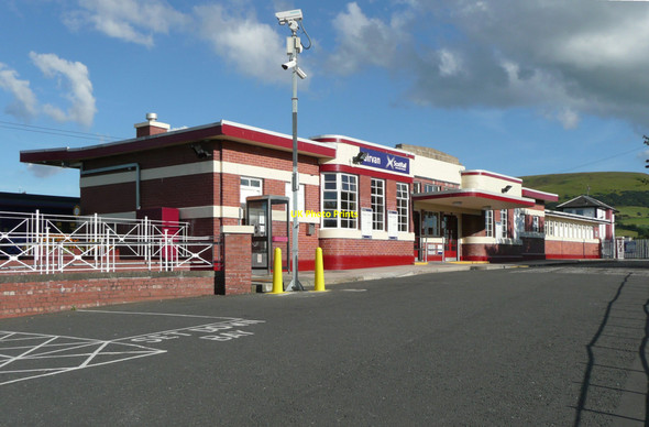 Photo 6"x4" Girvan railway station Girvan c2010