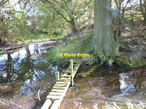 Photo 6"x4" A bridge across  the moat Flinton c2010