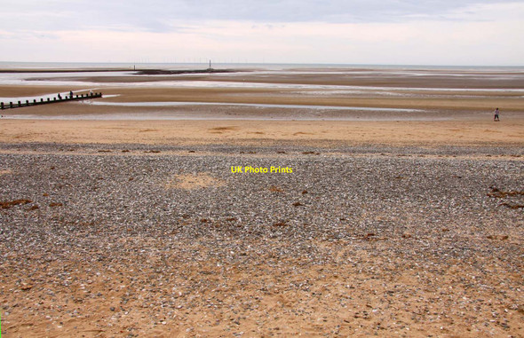 Photo 6"x4" Looking out to sea at Rhyl Rhyl c2010