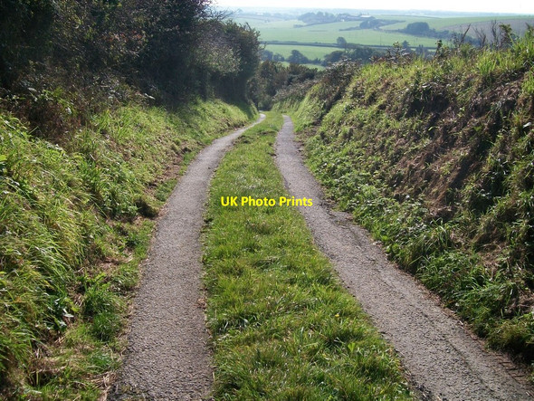 Photo 6"x4" The middle section of the lane from Penrhyn to Trefaes Bryn-mawr\/SH2433 c2010