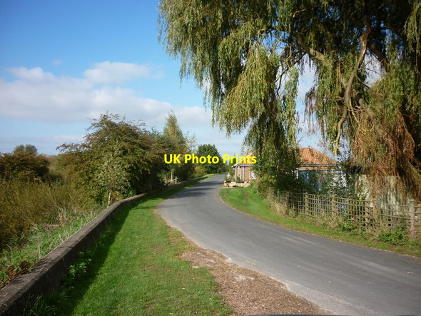 Photo 6"x4" Heading down The Landing Broomfleet c2010