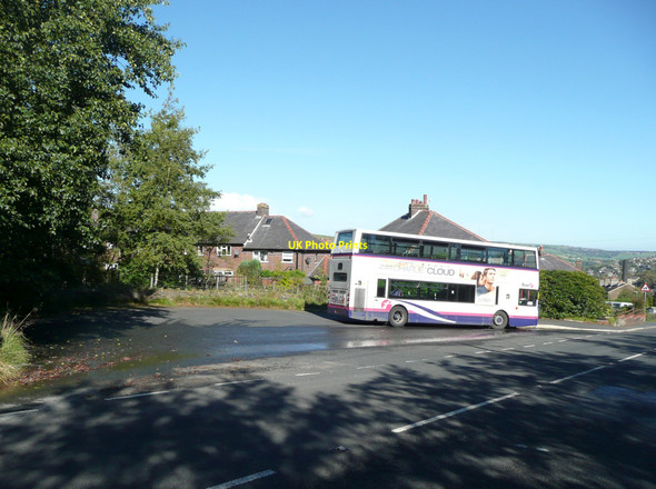 Photo 6"x4" Bus terminus, Mount Road, Marsden Netherley\/SE0410 c2010