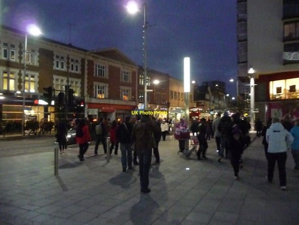 Photo 6"x4" London : Wembley - High Road Wembley c2010