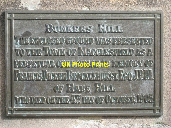 Photo 6"x4" Plaque at the gates of Bunkers Hill, Macclesfield Macclesfield c2010