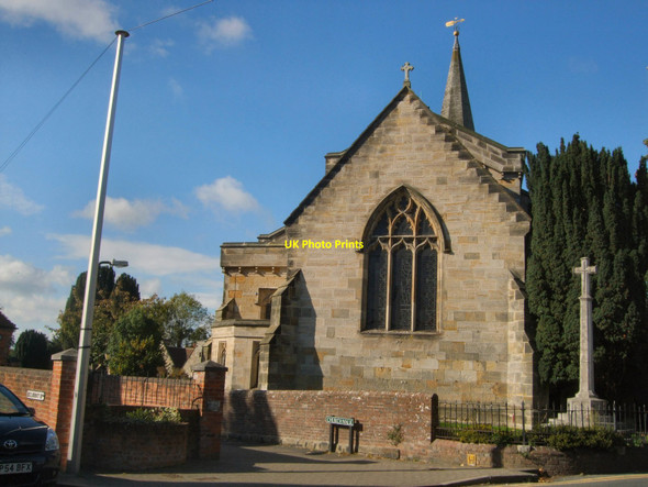 Photo 6"x4" Holy Cross Church, Uckfield Uckfield c2010