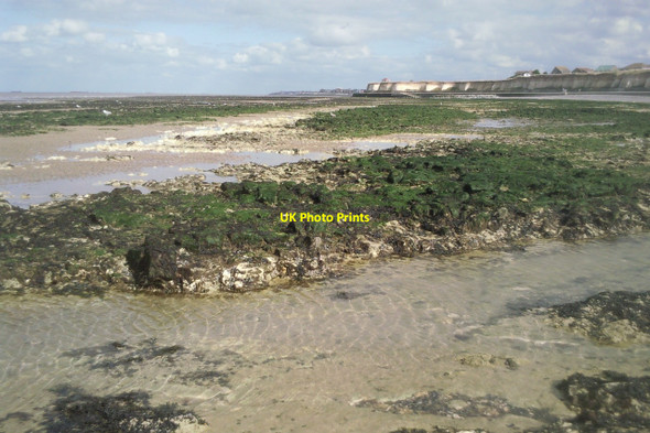 Photo 6"x4" Grenham Bay at low tide Birchington c2010