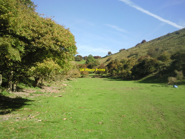 Photo 6"x4" Dry valley followed by the North Downs Way Etchinghill\/TR1639 c2010