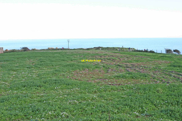 Photo 6"x4" Isle of Wight - Culver Down Hillway c2010 P1