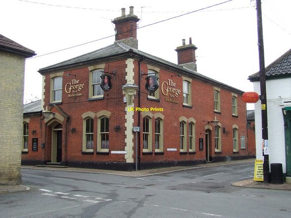 Photo 6"x4" The George New Buckenham c2010