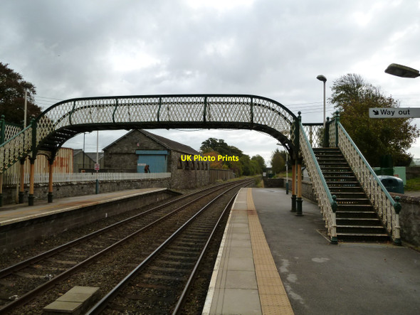 Photo 6"x4" Cark & Cartmel Station, looking south east Cark c2010