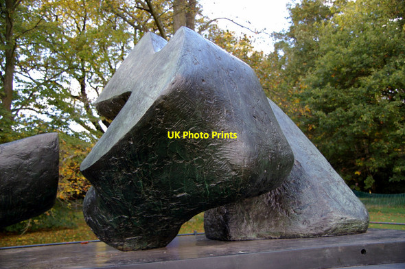 Photo 6"x4" Henry Moore Statue, Kenwood, London NW3 Hampstead\/TQ2685 c2010 P1