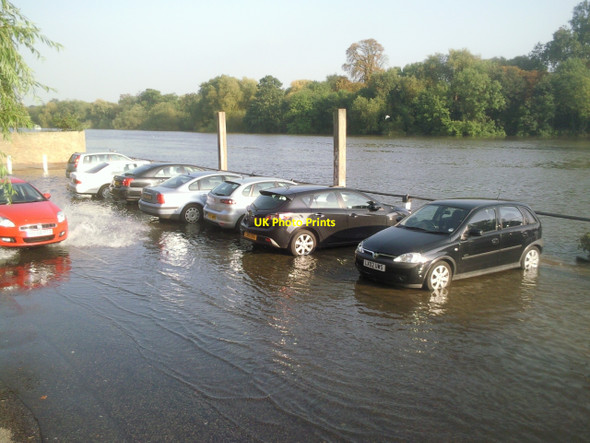 Photo 6"x4" High tide at Church Street, Isleworth Isleworth c2010
