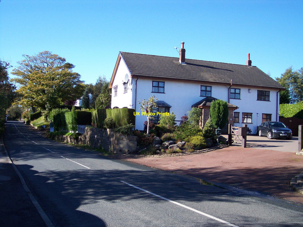 Photo 6"x4" Gouldings Farmhouse on Hall Lane Andertons Mill c2010