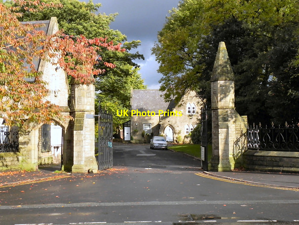 Photo 6"x4" Chadderton Cemetery Chadderton c2010