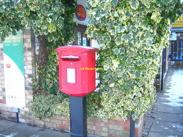 Photo 6"x4" Post Box at Grafton Post Office Cambridge\/TL4658 c2010