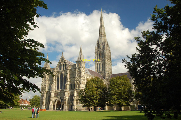Photo 6"x4" Salisbury Cathedral Salisbury c2010