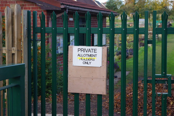 Photo 6"x4" Gate entrance Longbenton c2010