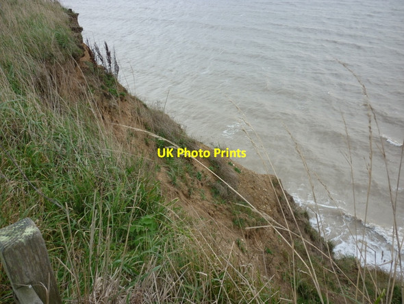 Photo 6"x4" The cliffs at Sewerby from the top Croft c2010
