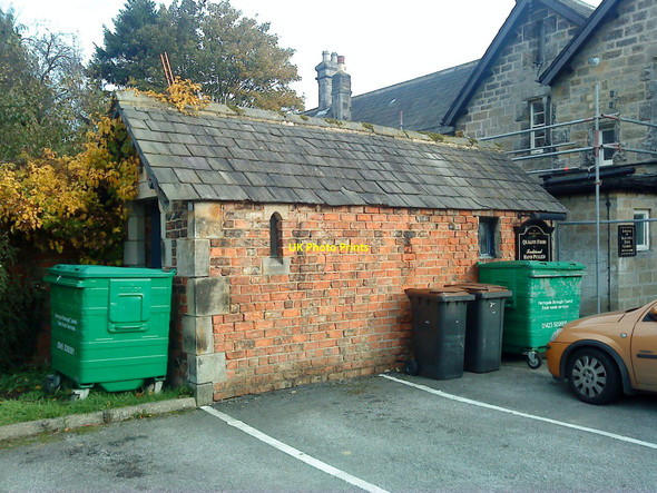Photo 6"x4" Odd Little Out-Building Birstwith c2010