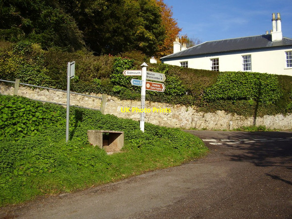 Photo 6"x4" Salcombe Regis Cross Sidmouth c2010