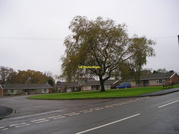 Photo 6"x4" Bryn Euraidd Ammanford\/Rhydaman c2010