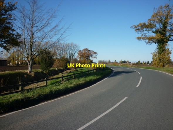 Photo 6"x4" The road to Kelfield Riccall c2010