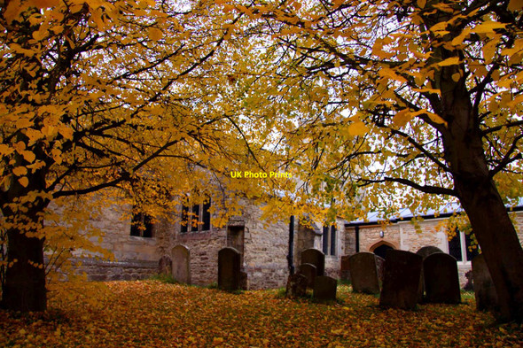 Photo 6"x4" Autumn leaves by St Nicholas church Oxford\/SP5106 c2010