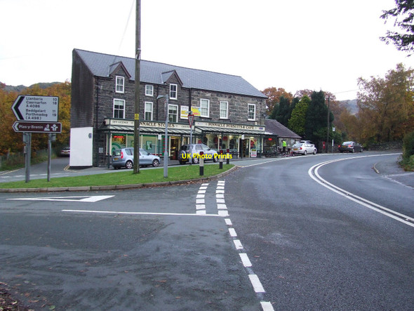 Photo 6"x4" Pinnacle Stores, Outdoor Shop And Cafe Capel Curig c2010