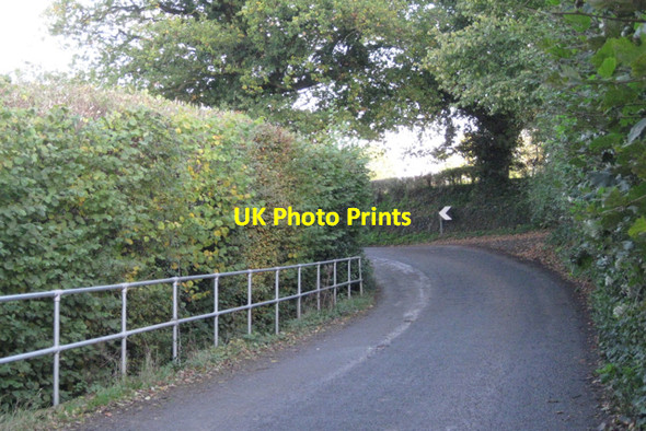 Photo 6"x4" Blind bend, Kington Lane Thornbury\/ST6490 c2010