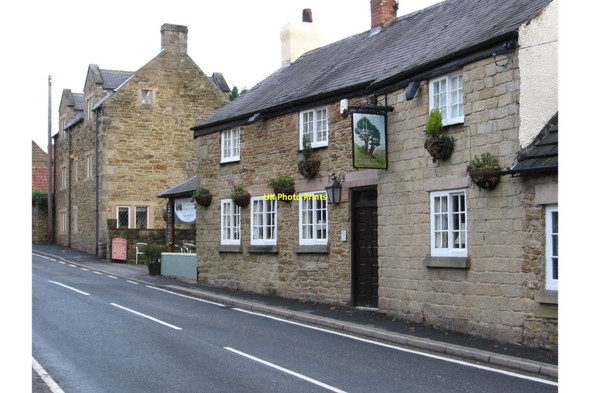 Photo 6"x4" South Wingfield - Old Yew Tree Inn South Wingfield c2010